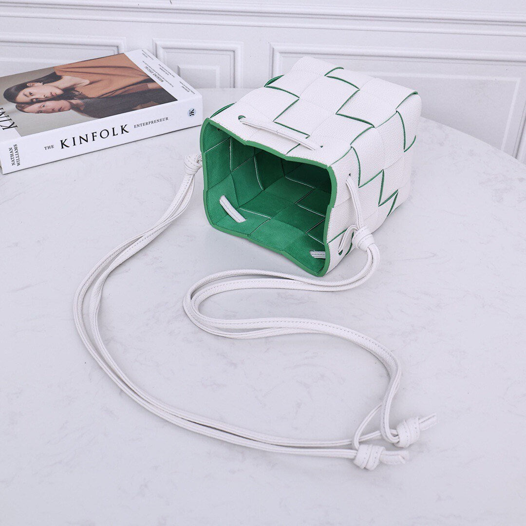 Bucket Bag #2224A White