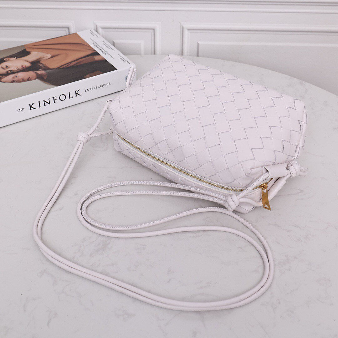 Small Loop Camera Bag #8810A White