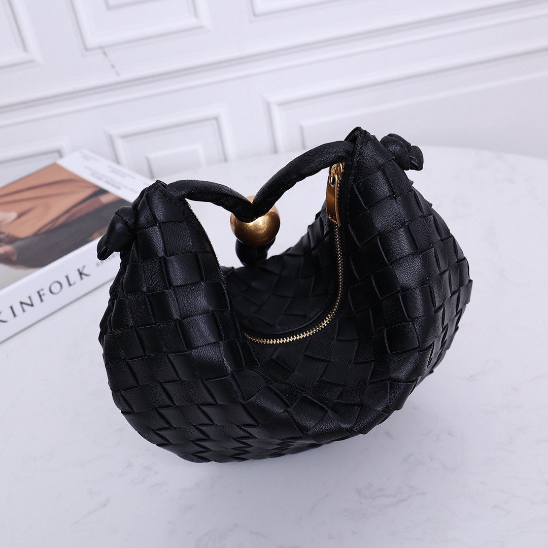 Turn Bag 2231A Black Two Sizes