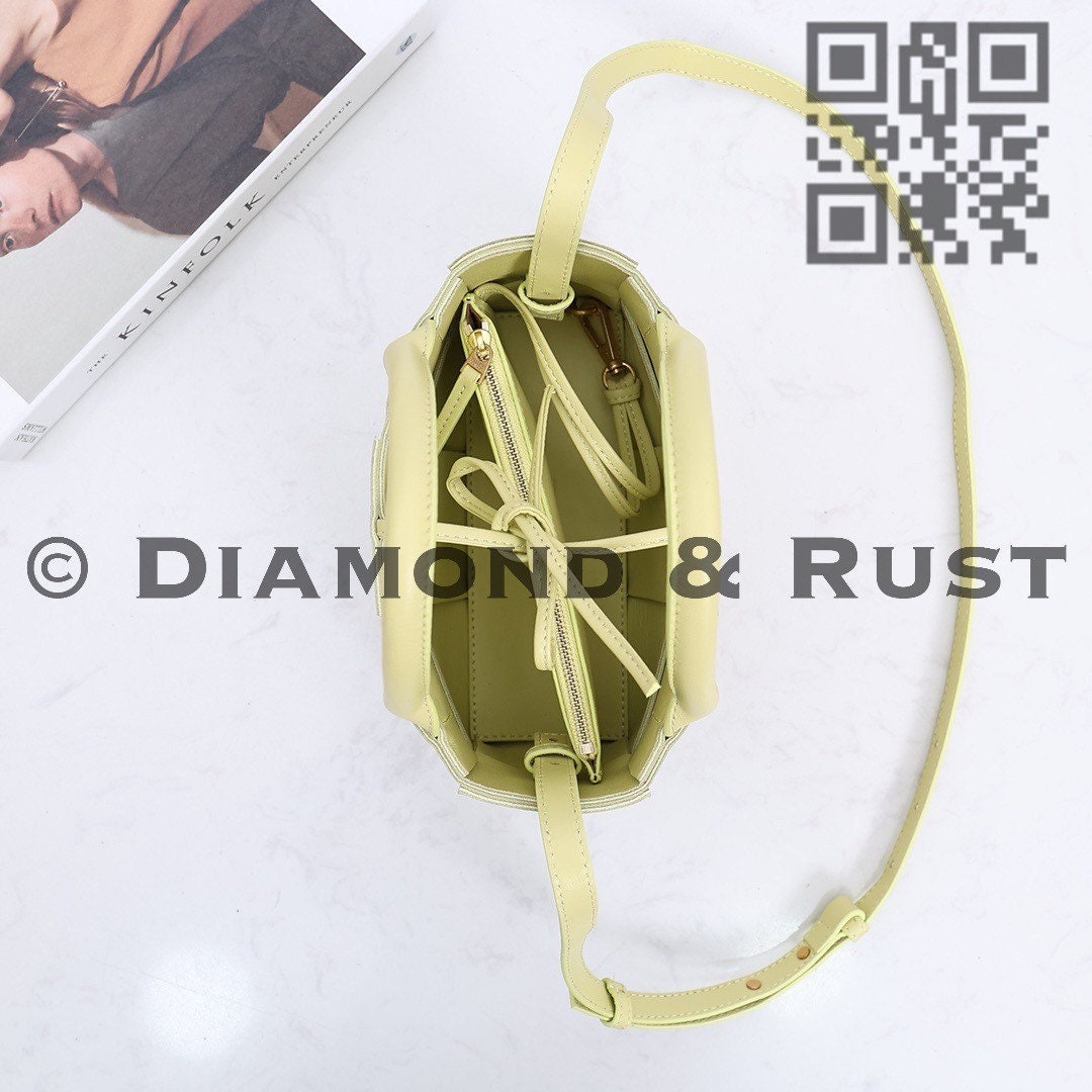 Nano Tote 20cm #2251 Lemon