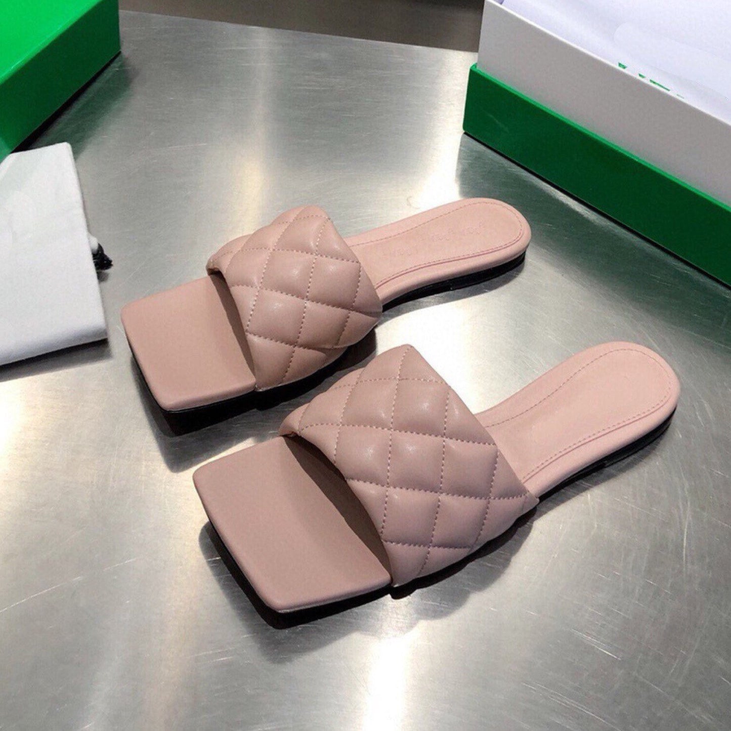 Genuine leather quilted sandal slide flat shoes