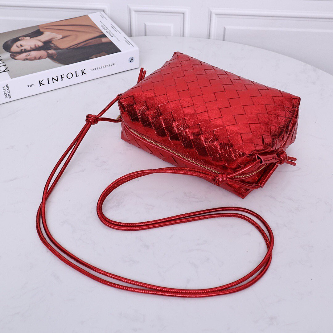 Mini Loop Camera Bag #8809 Metallica Red