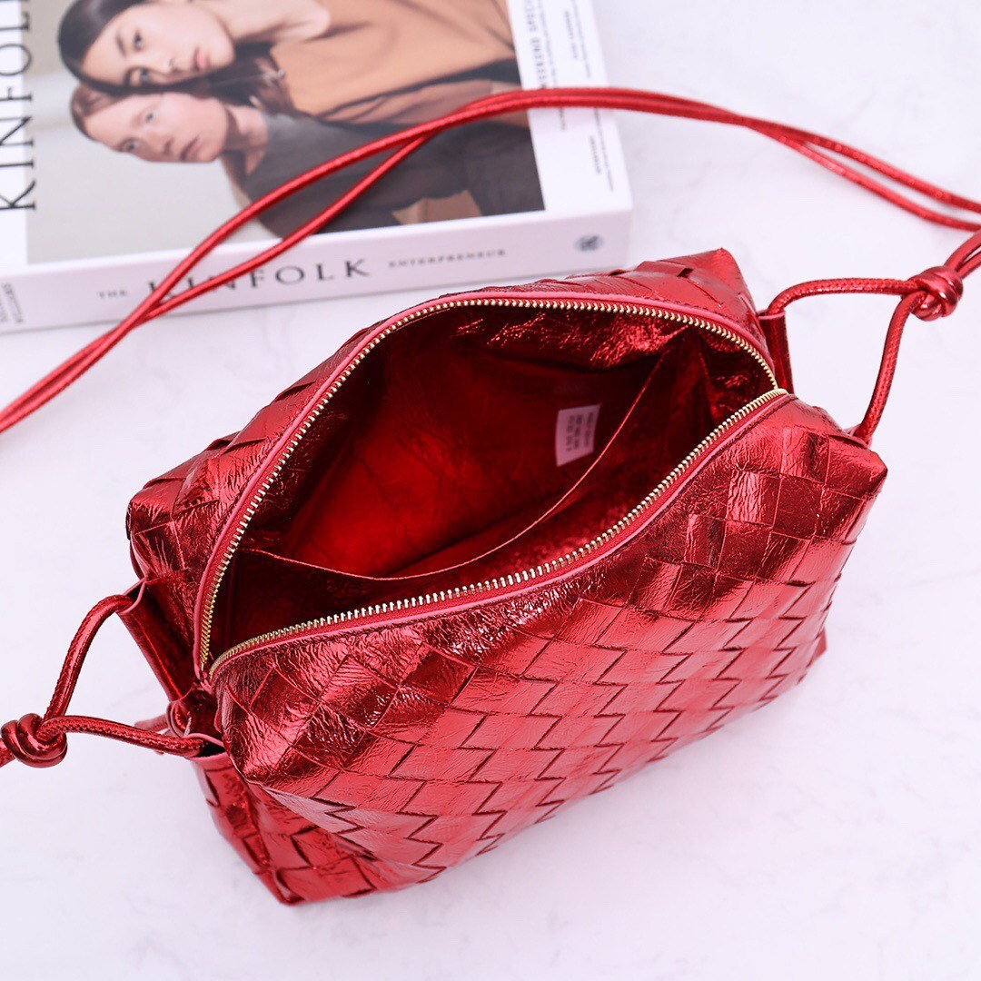 Mini Loop Camera Bag #8809 Metallica Red