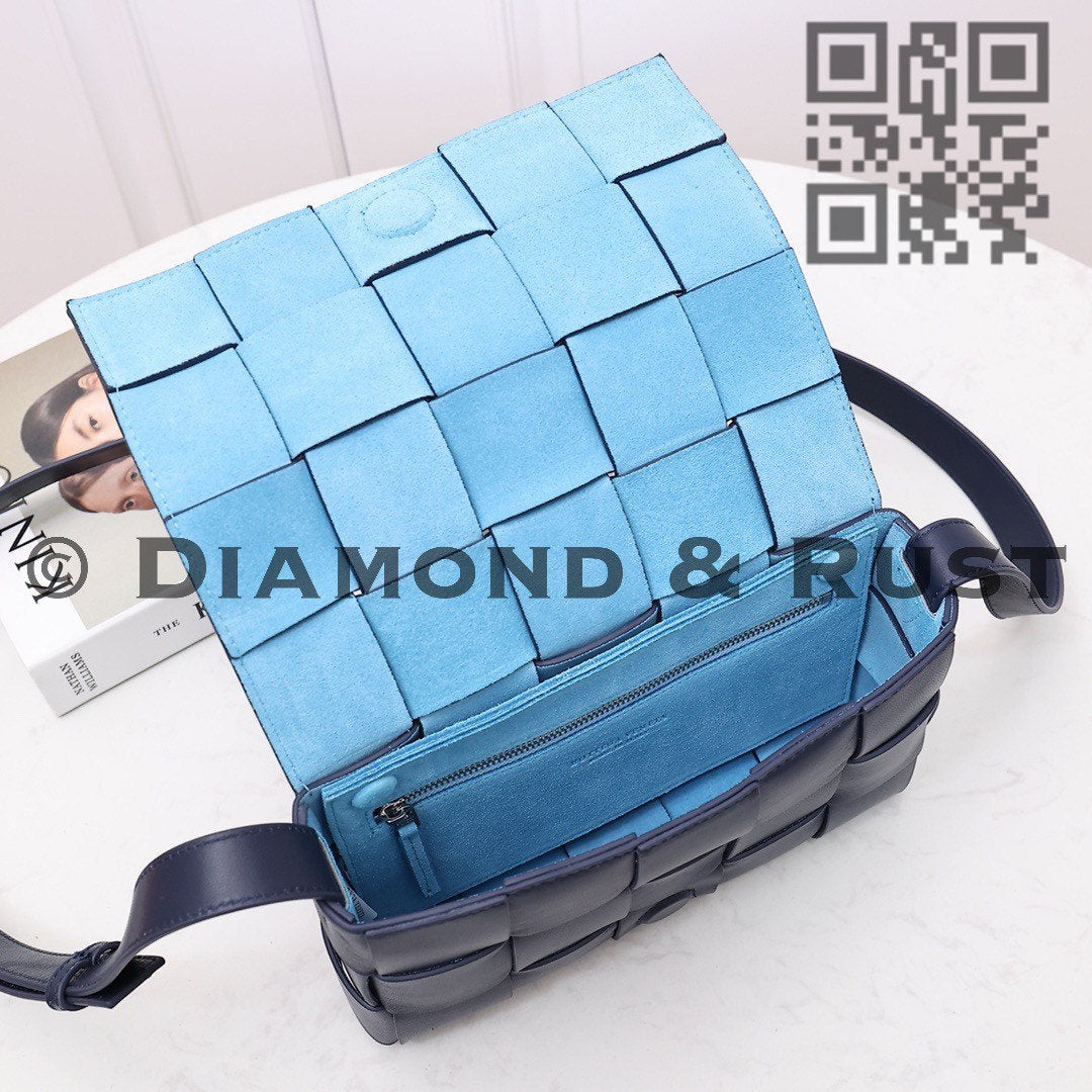 Cassette Bag In Contrast Color  # 2248 Dark blue-Blue