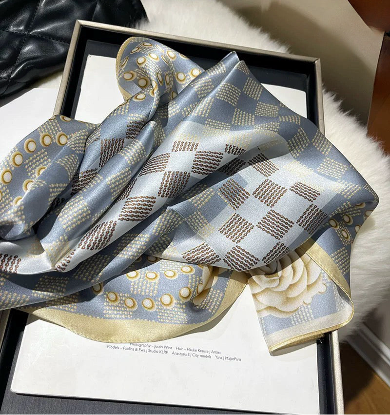 Pure-silk crêpe-de-chine double georgette scarf 100 % mulberry silk 70cm Square