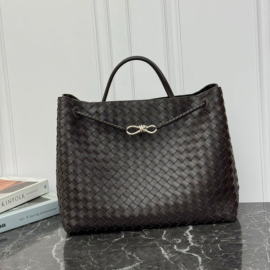 Large Andiamo Bag #2277 Fondant-Silver