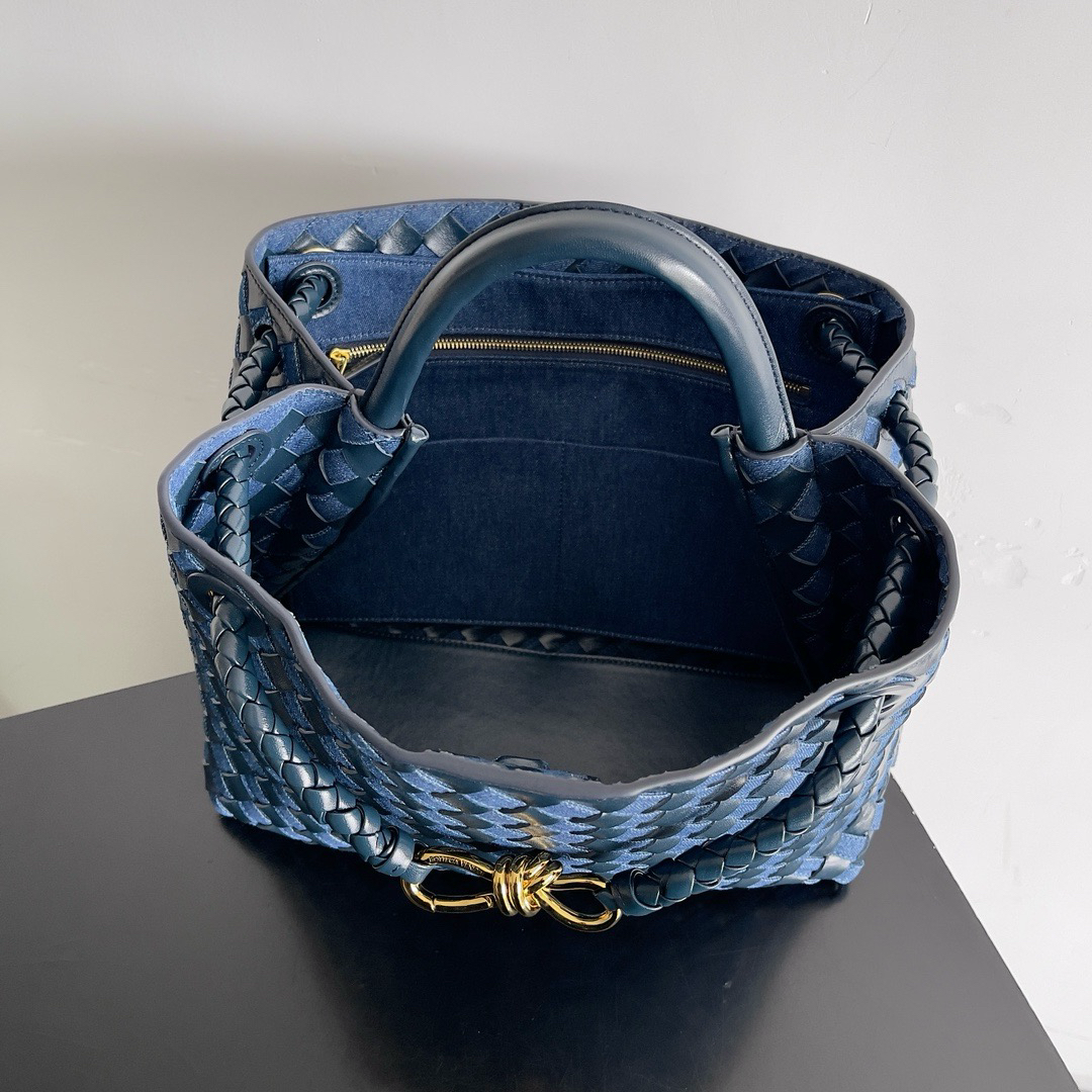 Medium Andiamo Bag #2261-1 Denim