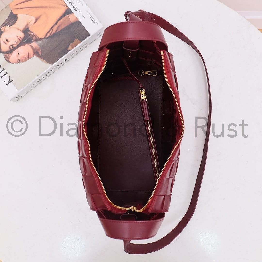 Cassette Bowling Bag #2247 Wine Red