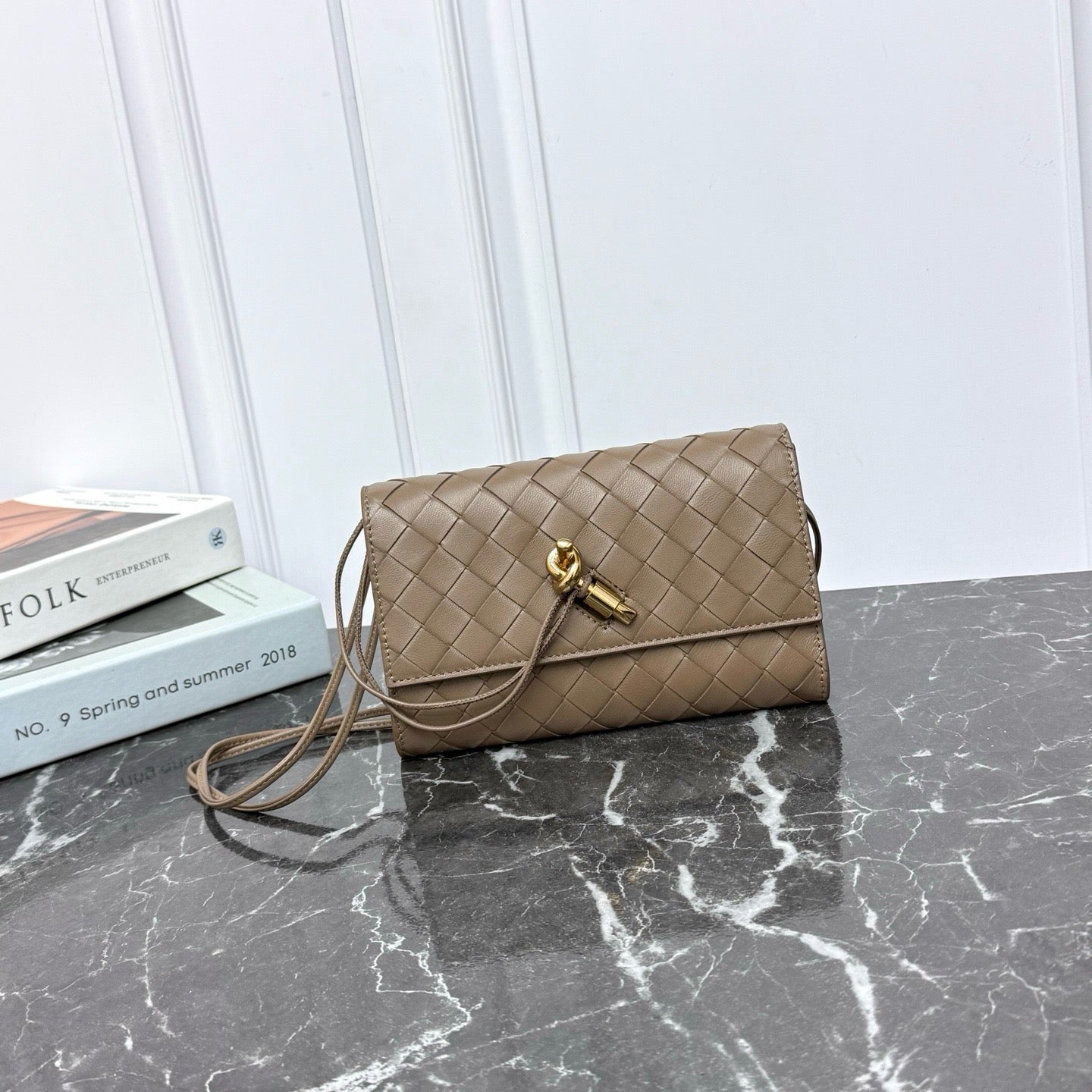 Andiamo Pouch Bag #2285 Black Acorn