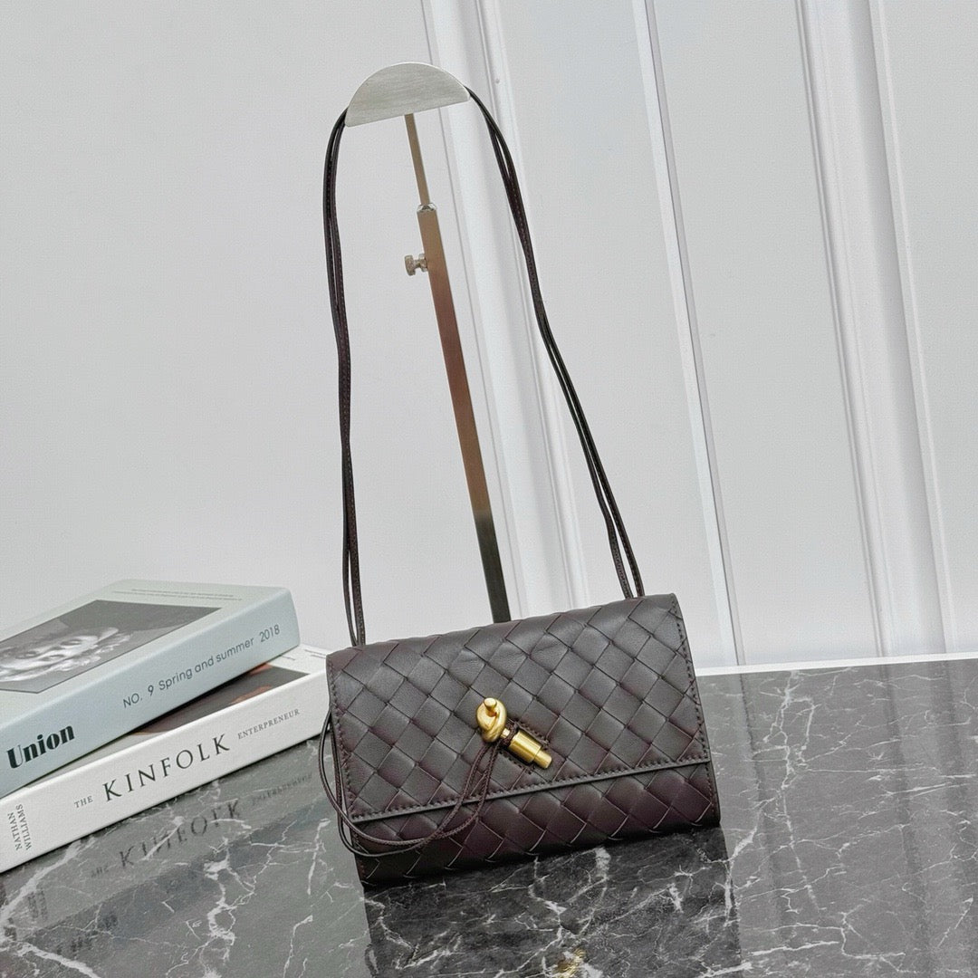 Andiamo Pouch Bag #2285 Fondant