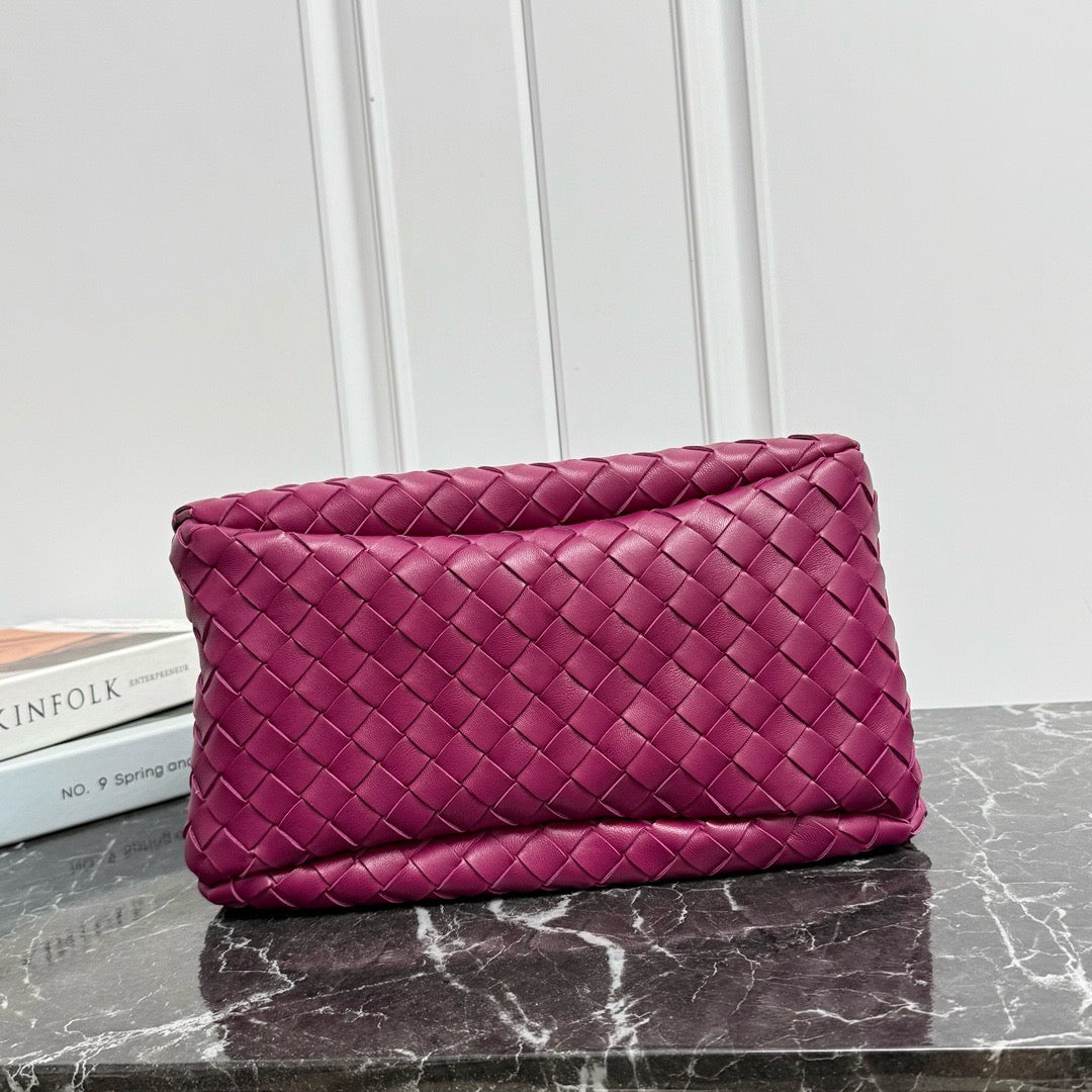 Small Campana Bag #2286 Beet