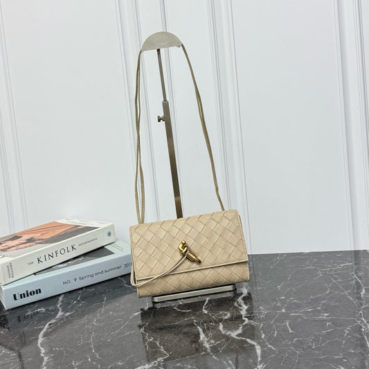 Andiamo Pouch Bag #2285 Black Oat