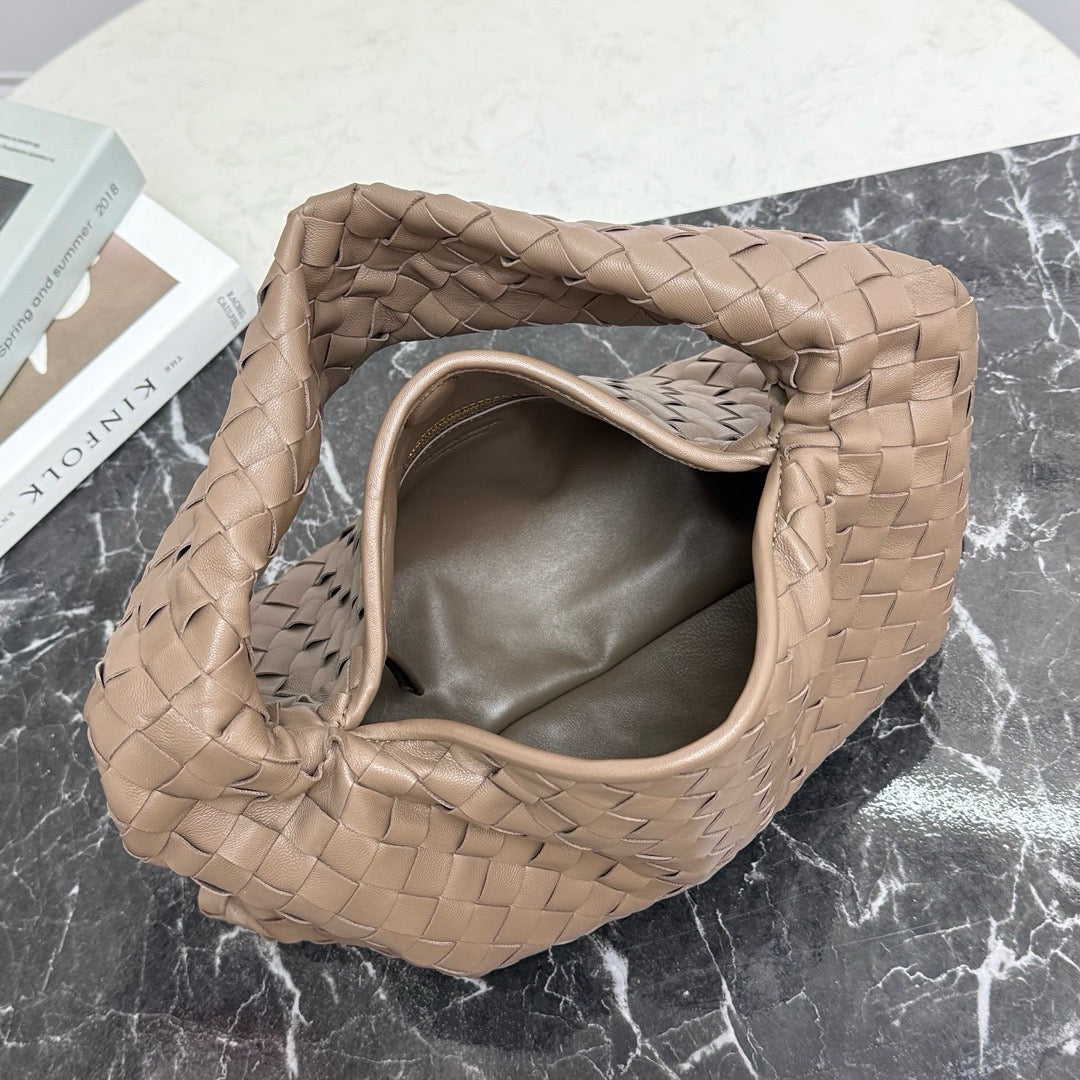 Small Hop Shoulder Bag #2269 Pine Cone