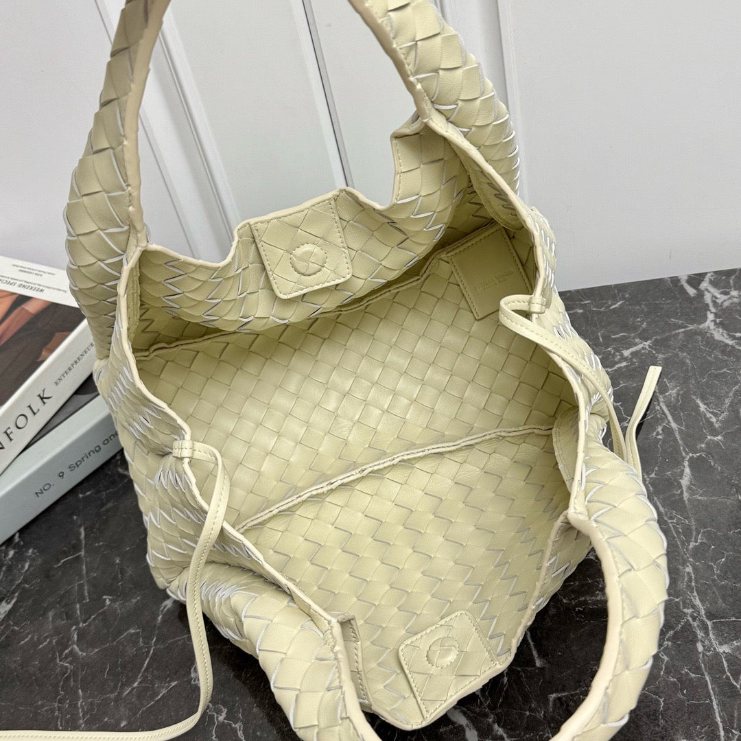 Small Campana Bag #2286 Sea Salt