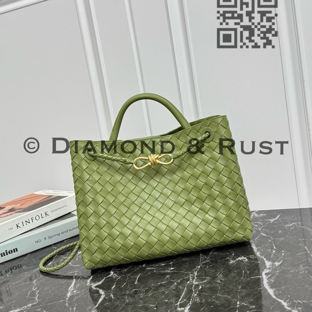 Medium Andiamo Bag #2261-1 Matcha