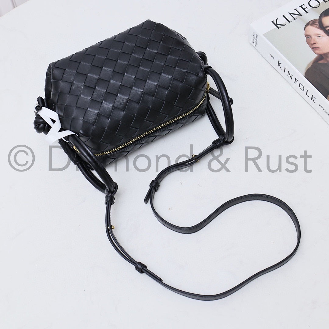 Small Loop Crossbody 9911 Black