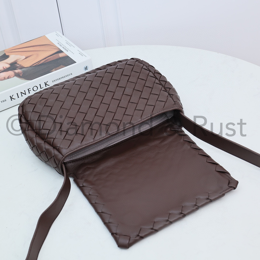 Small Cobble Bag #9035 Chocolate