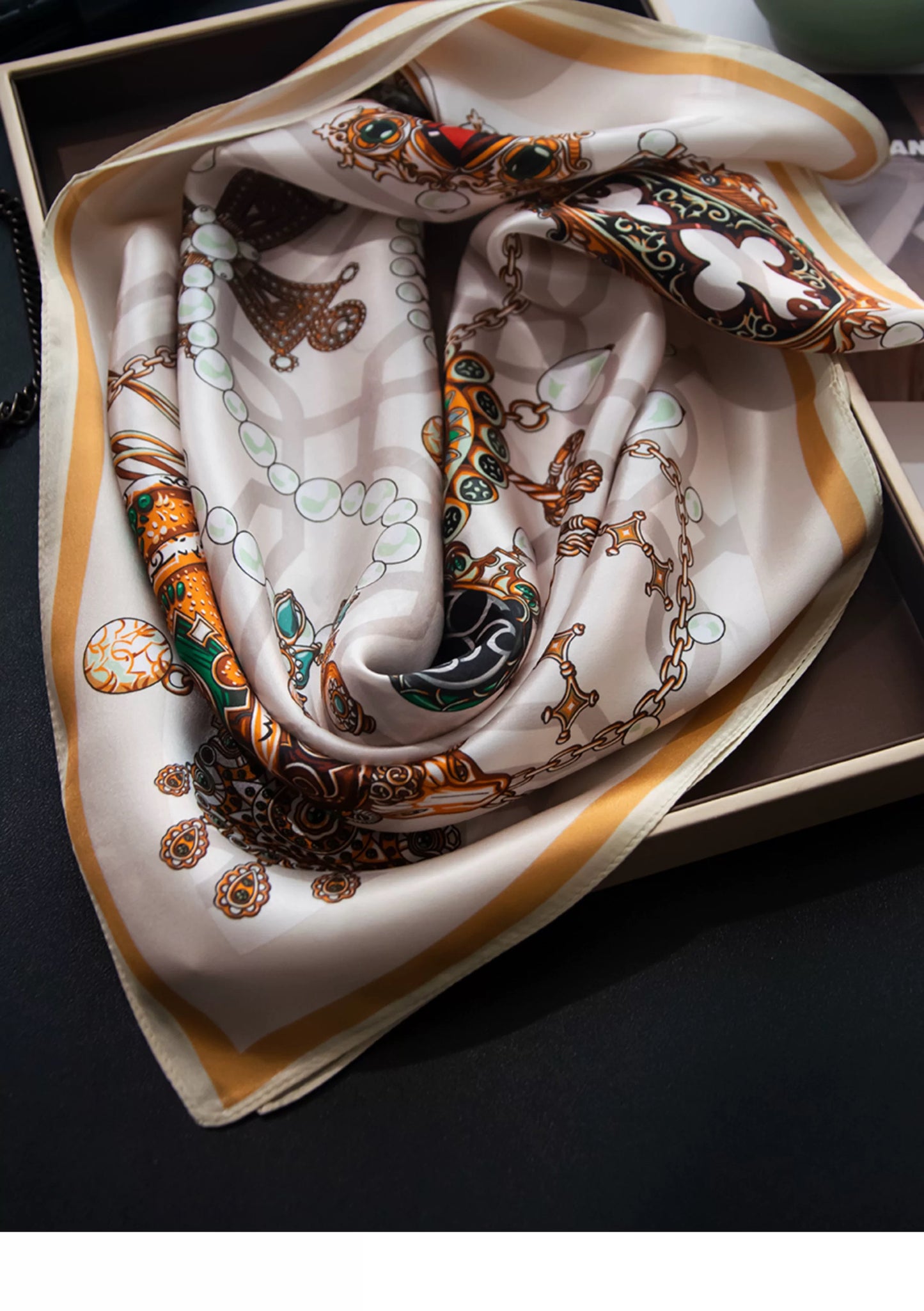 Pure Mulberry Silk Scarf – Lightweight 12 Momme Crepe, 70cm Square