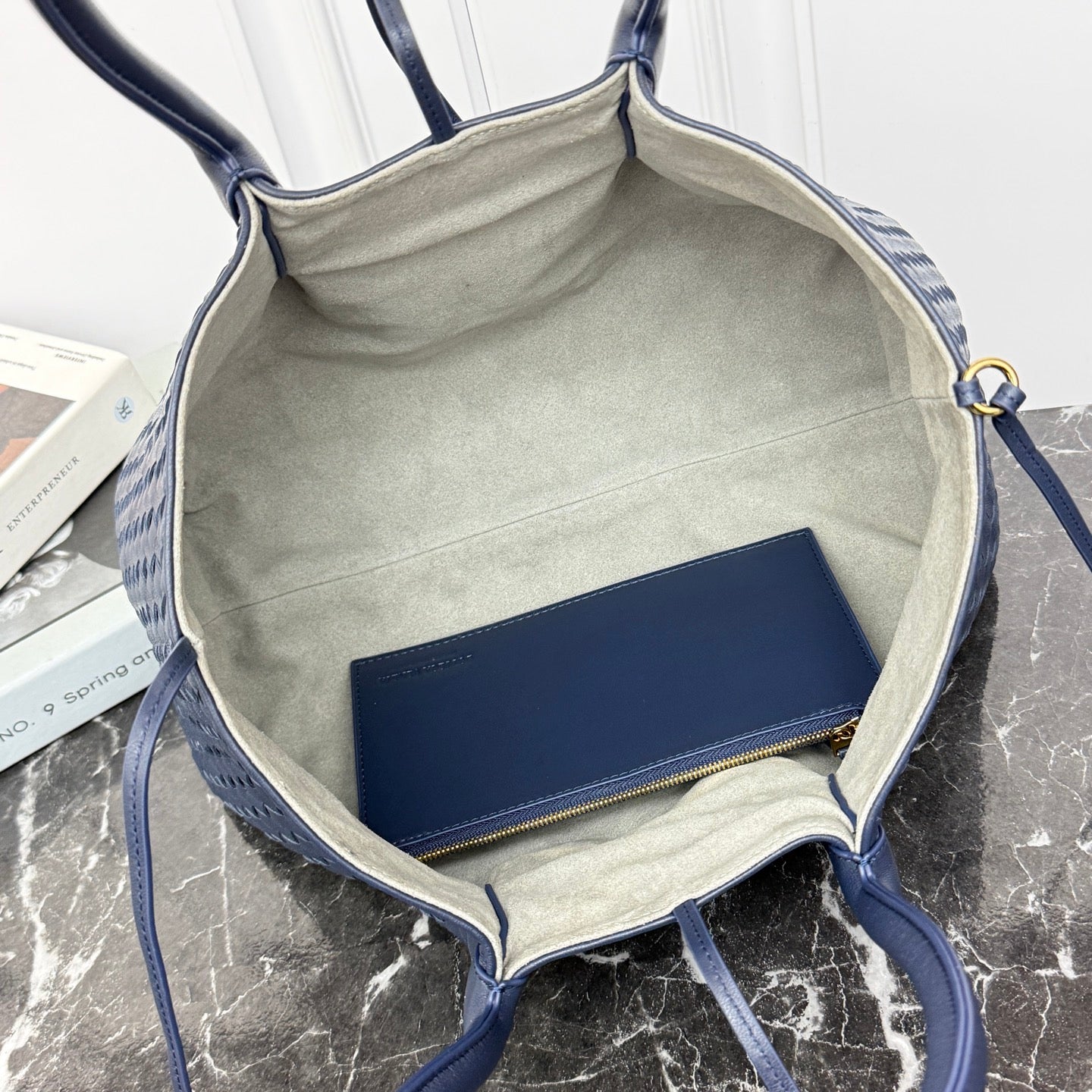 Medium Pinacoteca Tote Bag #2294 Navy