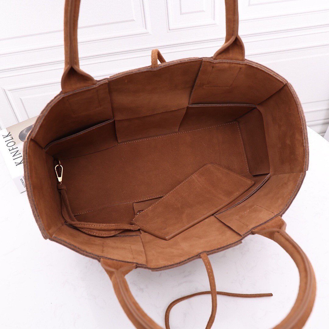 Medium Tote in Suede 36cm #2218A Caramel-Clearance