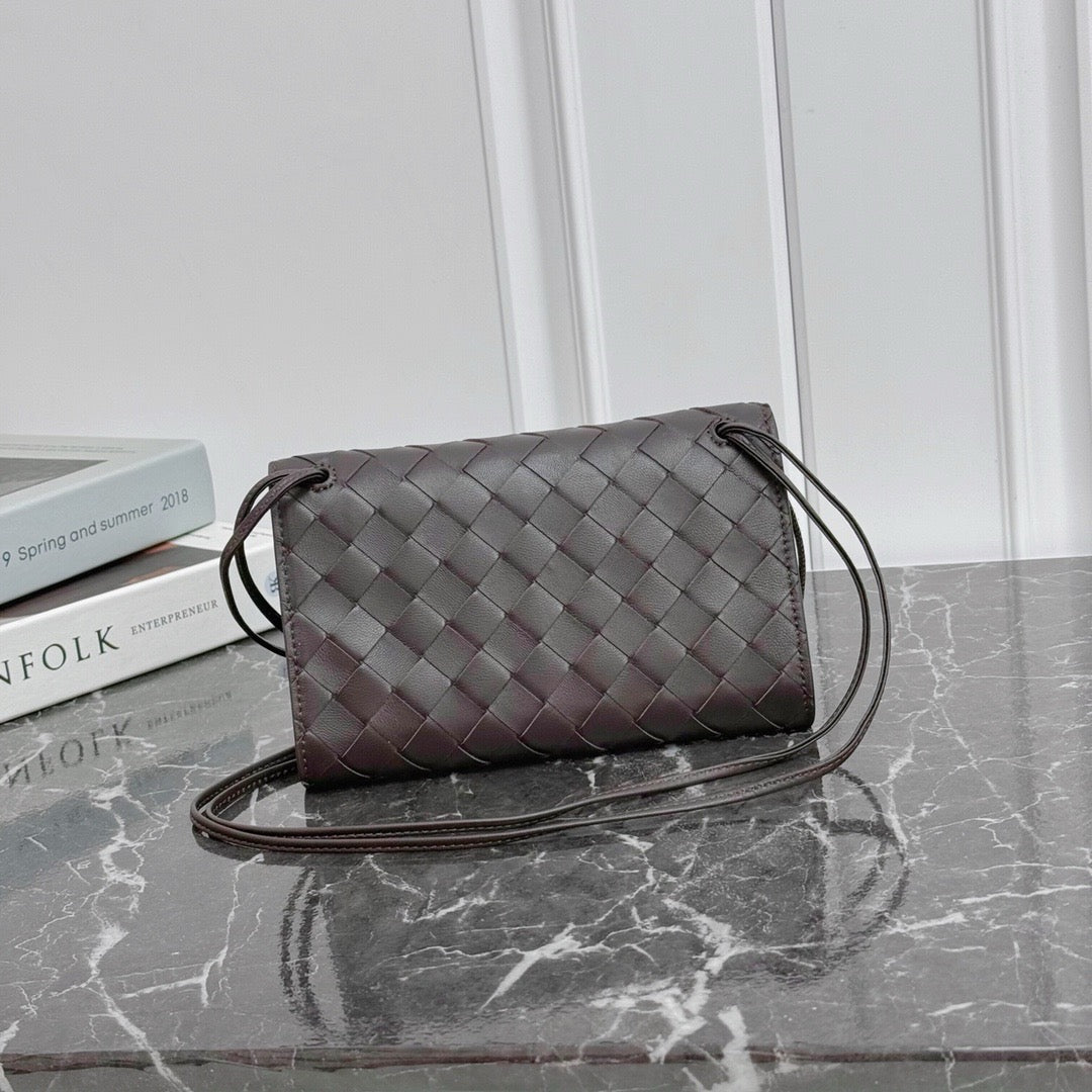 Andiamo Pouch Bag #2285 Fondant