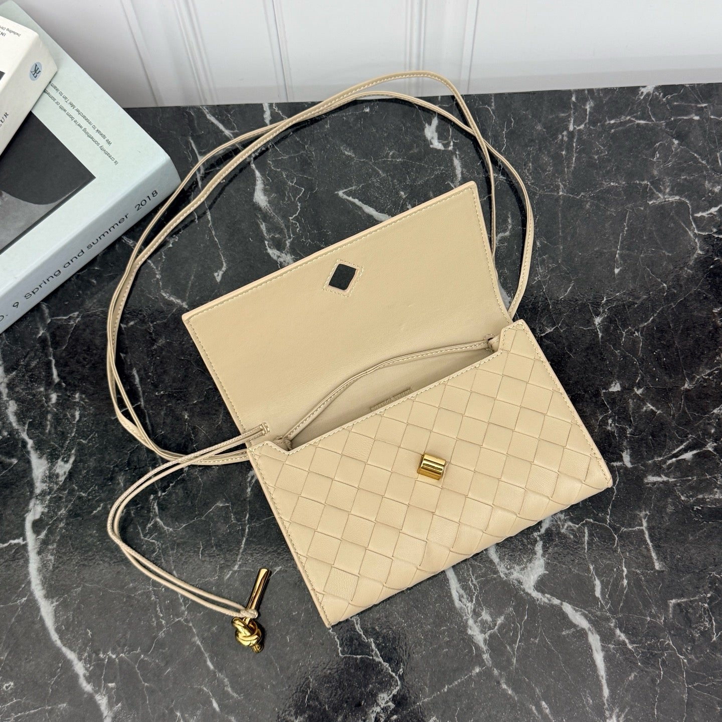 Andiamo Pouch Bag #2285 Black Oat