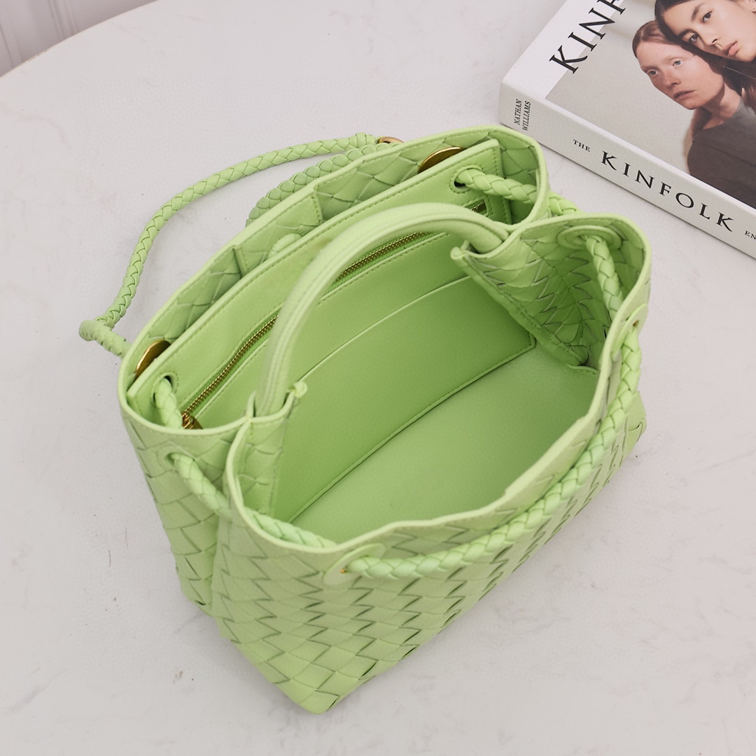 Small Andiamo Bag #2261 Fennel Green