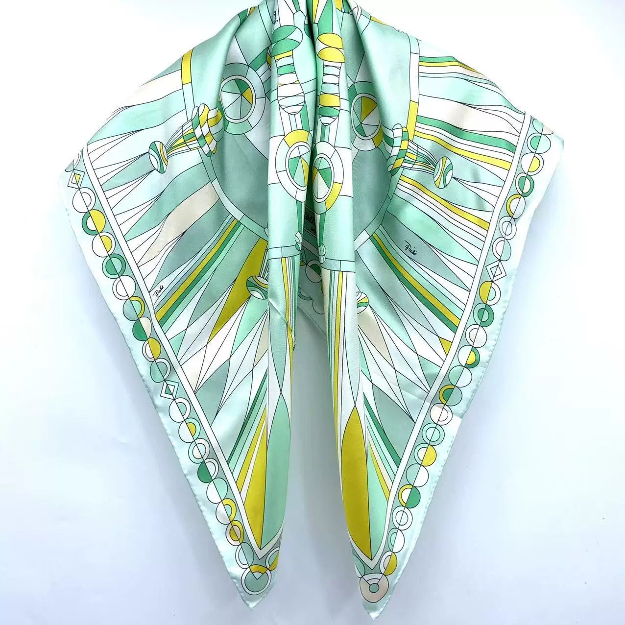 Pure Mulberry Silk Scarf – Lightweight 14 Momme Crepe, 90cm Square