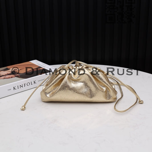 Mini Pouch Bag in Metallica #9032 Gold Distresses
