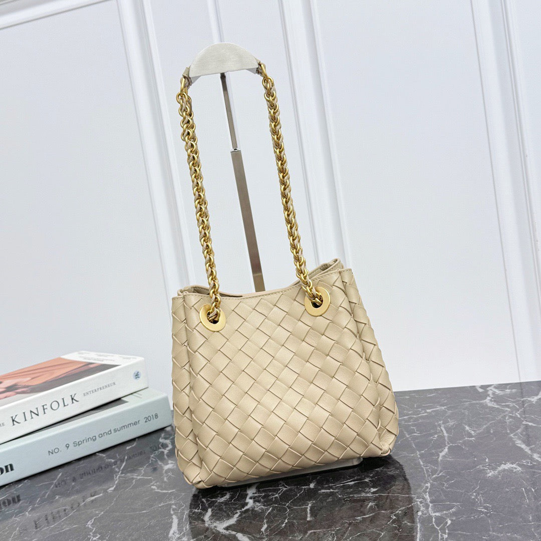 Small Parachute Chain Bag #2279 Oat