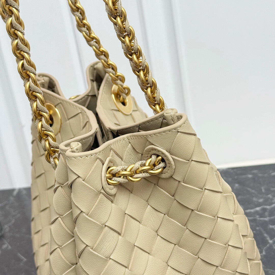Small Parachute Chain Bag #2279 Oat