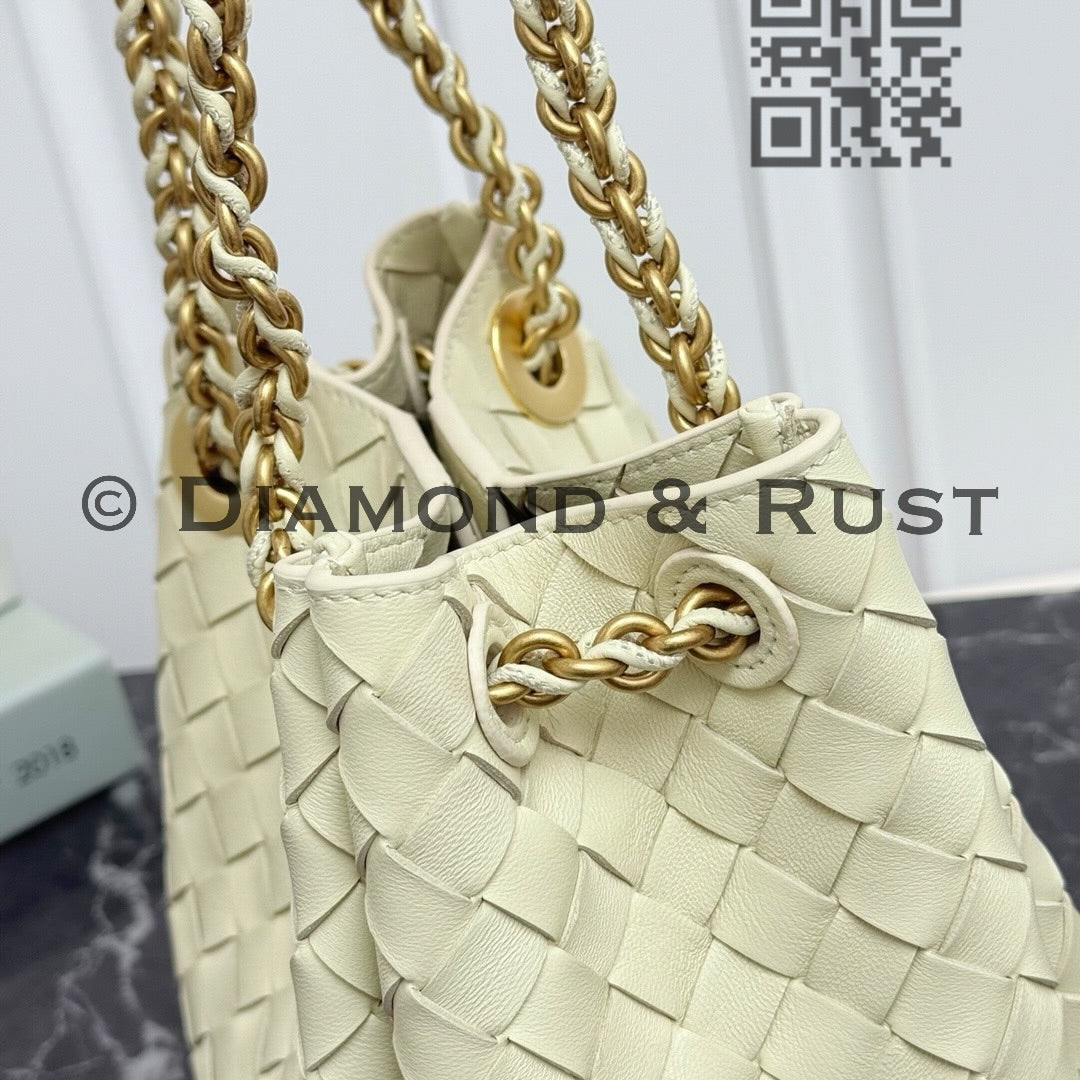 Small Parachute Chain Bag #2279 Sea Salt