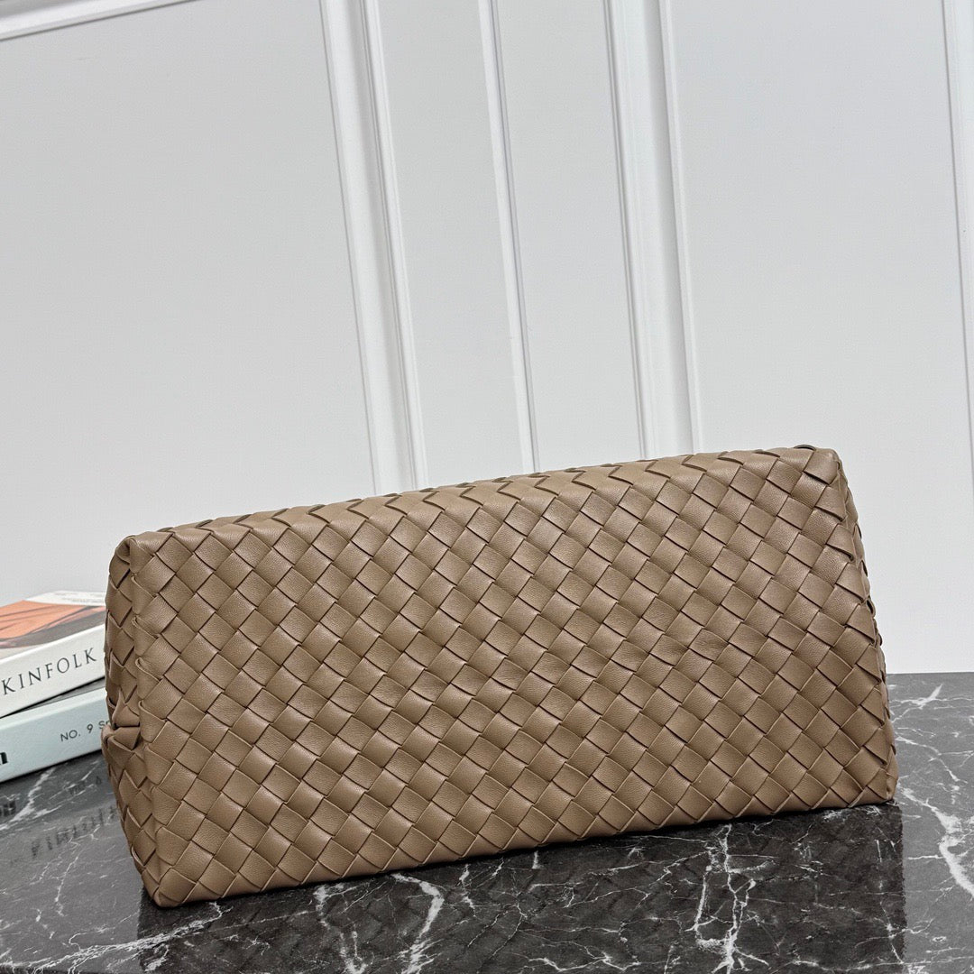 Large Andiamo Bag #2277 Pinecorn