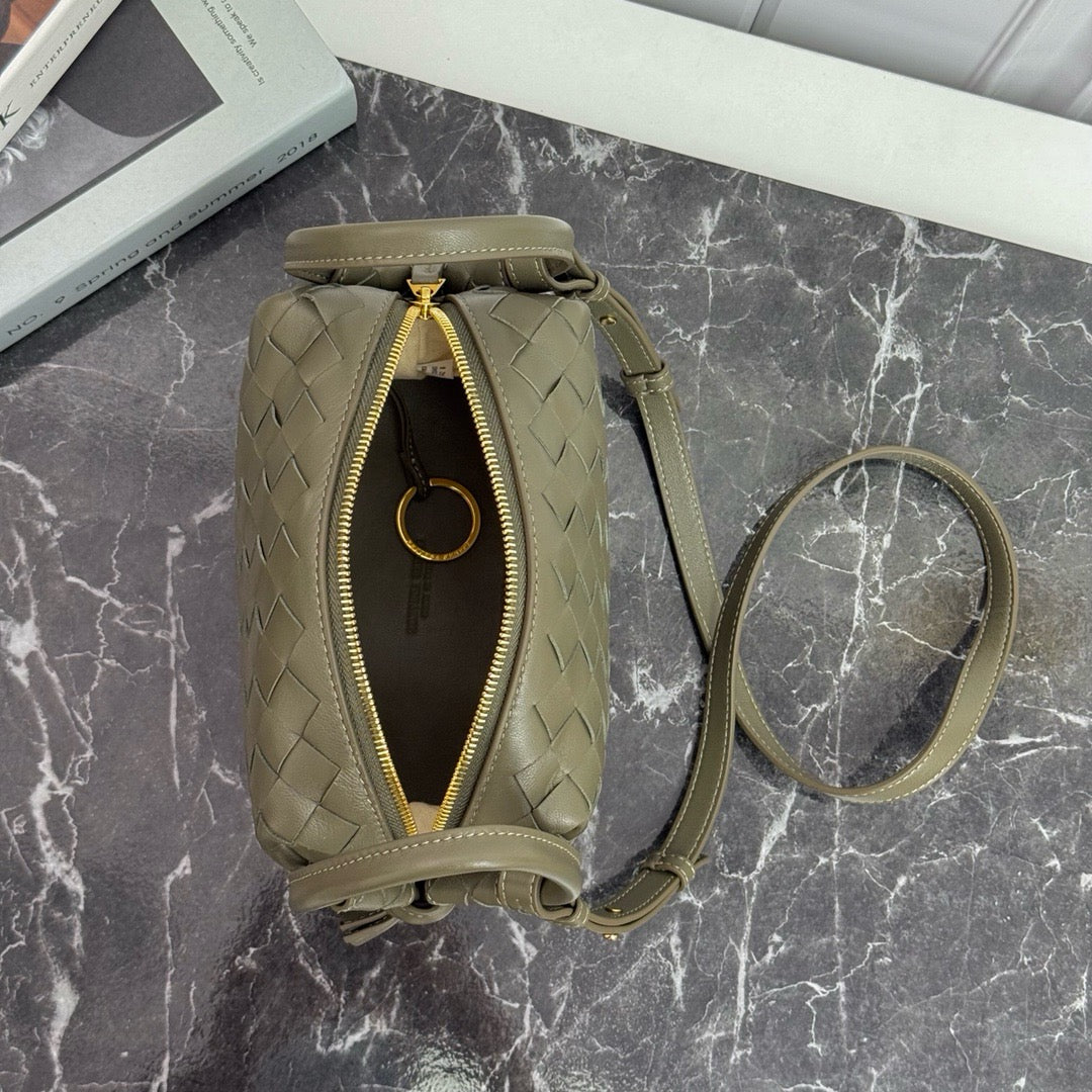 Small Loop Crossbody 9911 Cypress