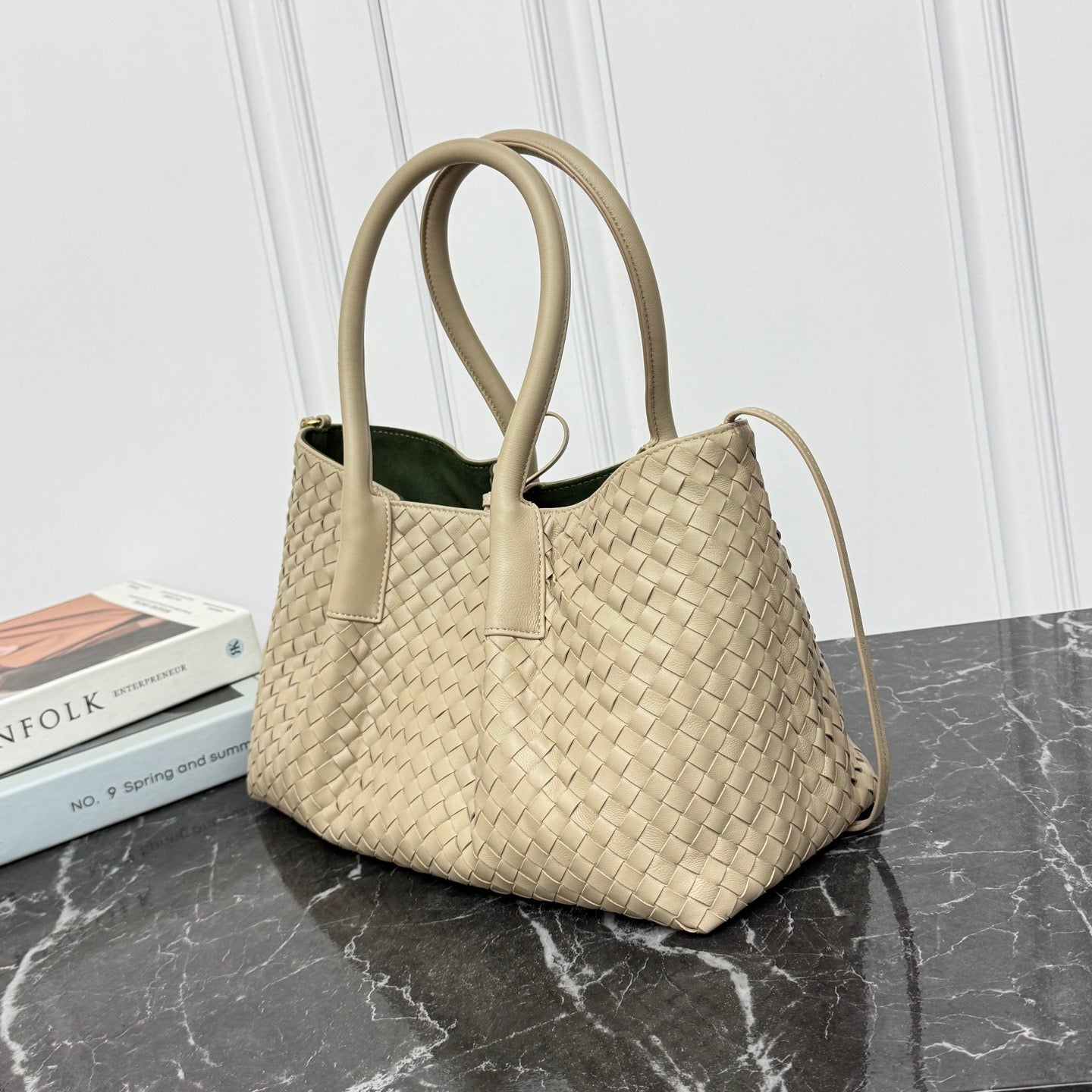Medium Pinacoteca Tote Bag #2294 Oat