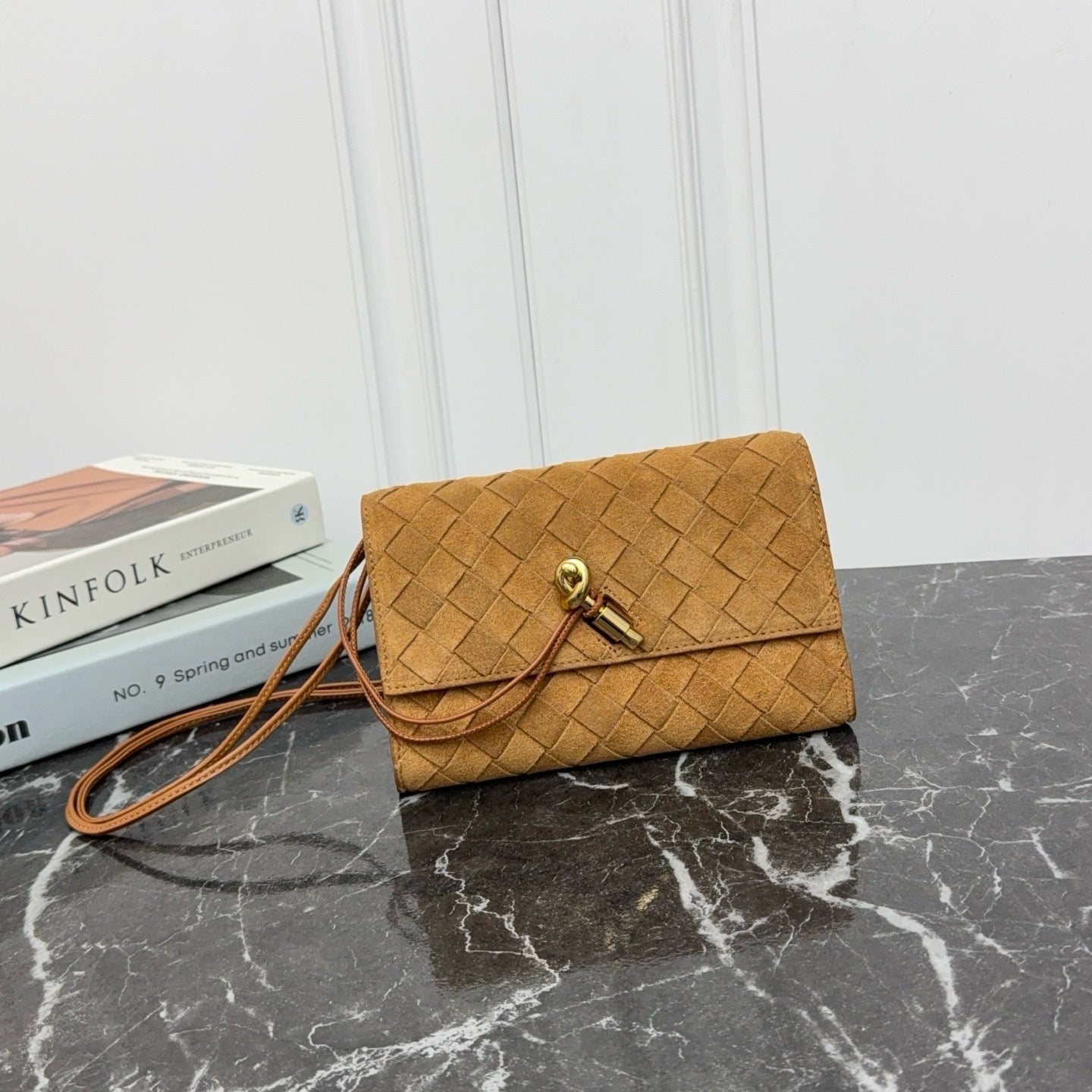 Andiamo Pouch Bag #2285 Suede Amber