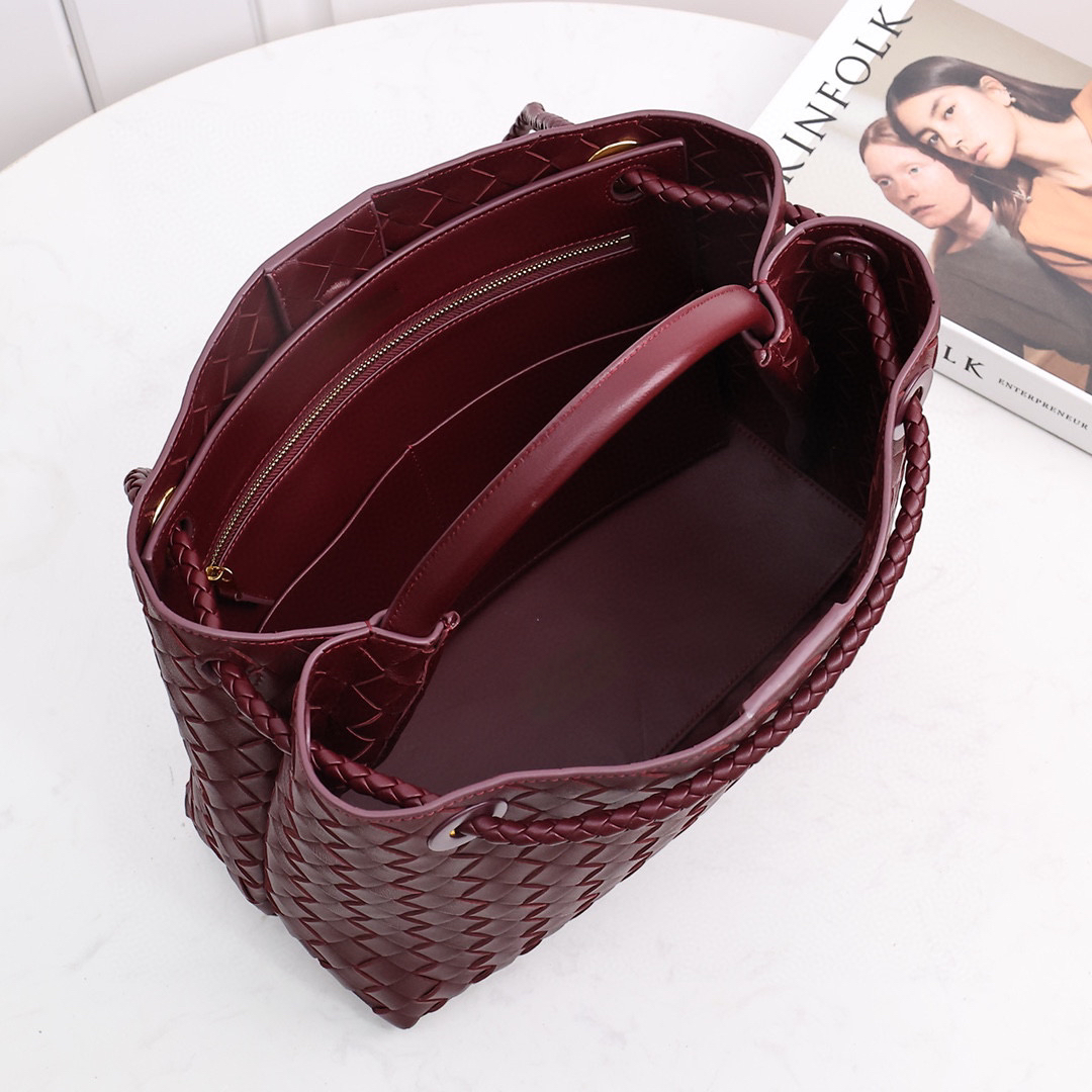 Medium Andiamo Bag #2261-1 Wine Red