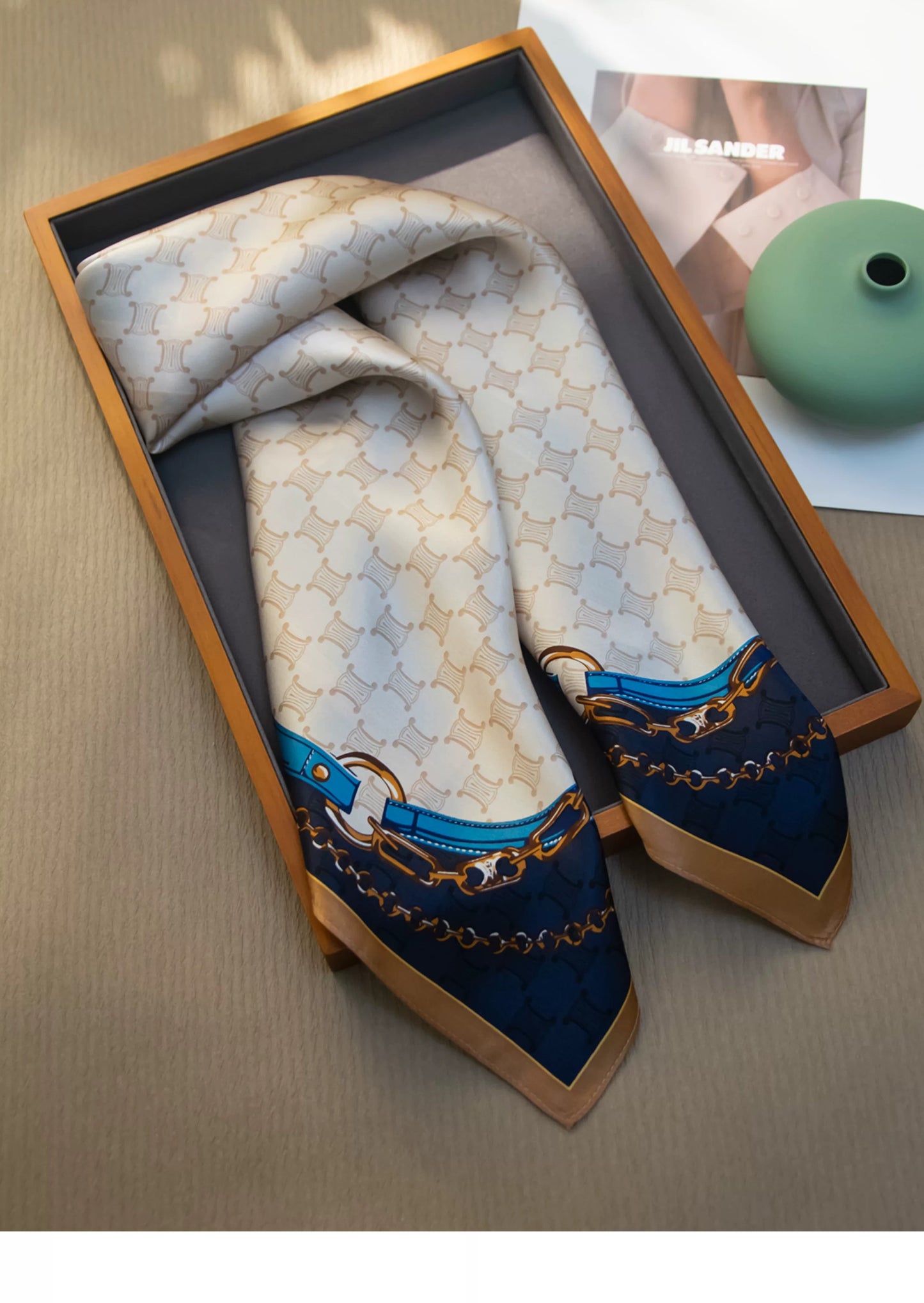 Pure Mulberry Silk Scarf – Lightweight 12 Momme Crepe, 70cm Square