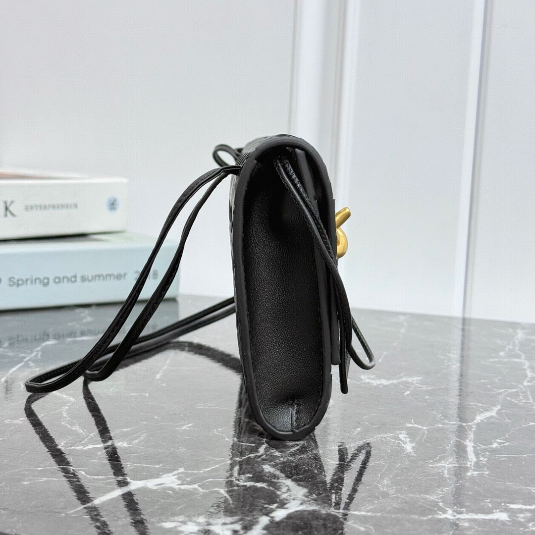 Andiamo Pouch Bag #2285 Black