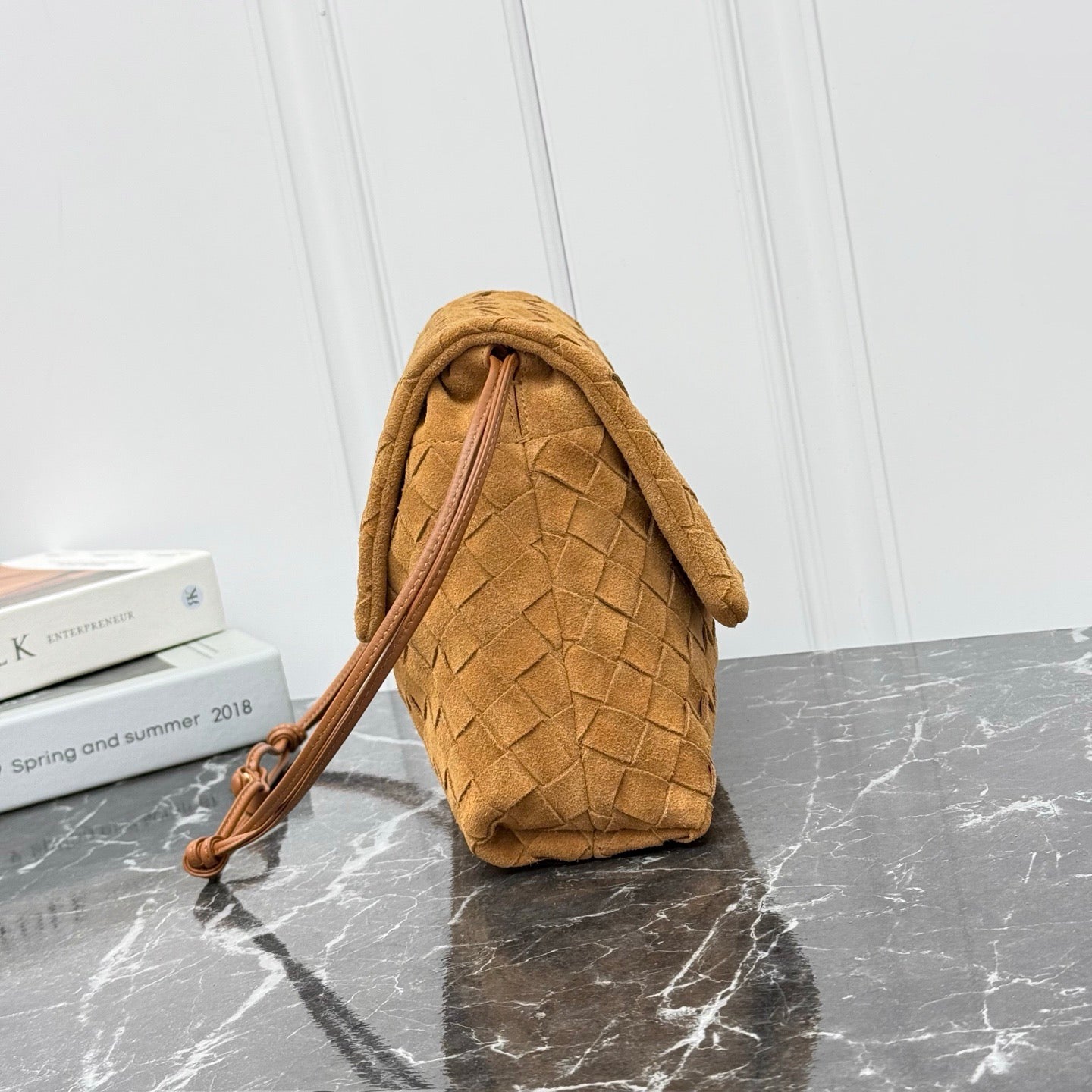 Giorno Pouch #2289 Suede Amber