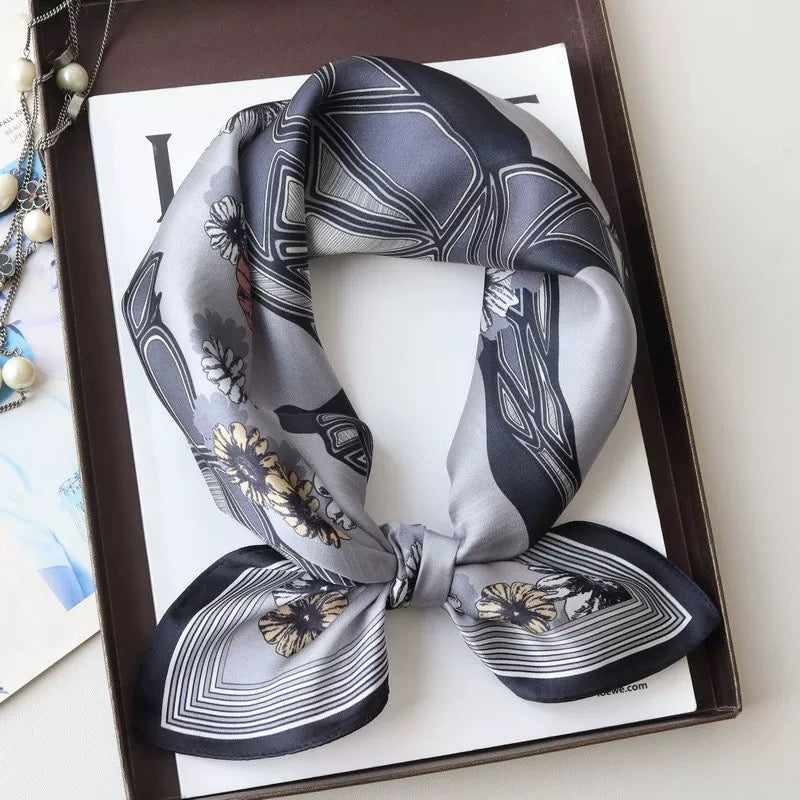 Pure-silk crêpe-de-Chine scarf 100 % mulberry silk 70cm Square
