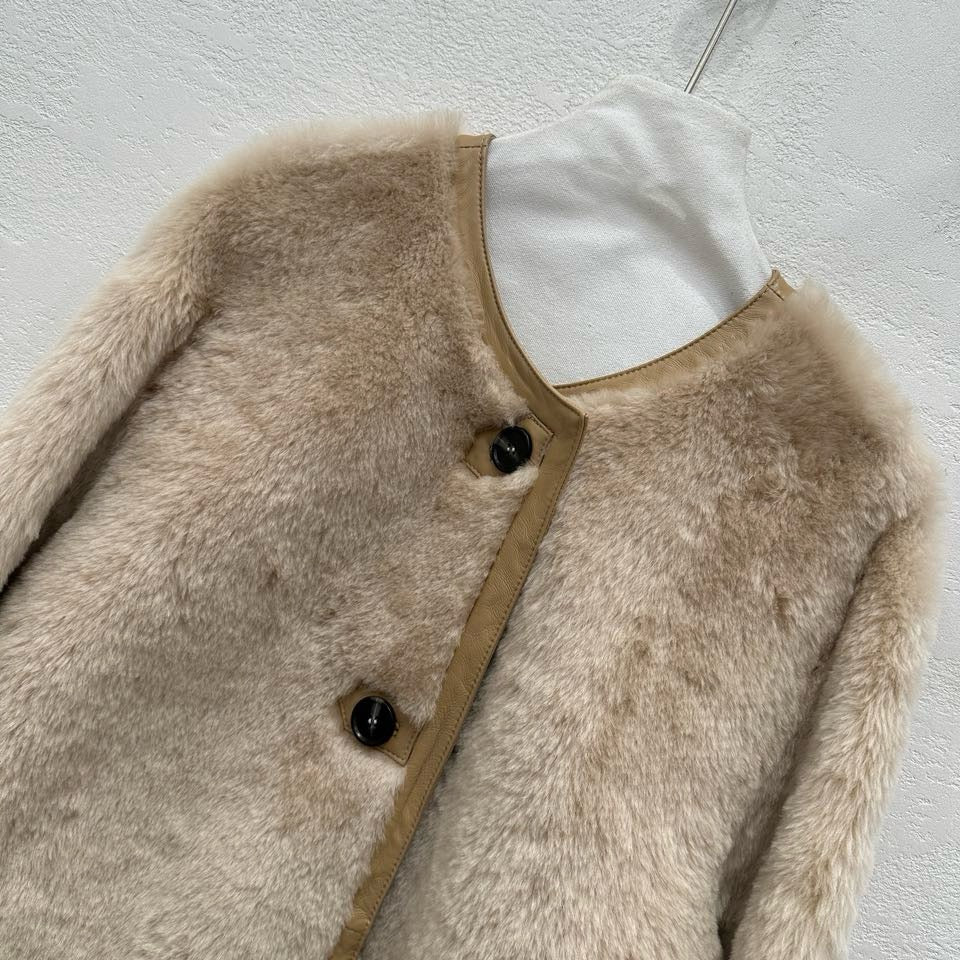 M House Relaxed Merino Shearling Mid-long Coat with Round Neck Champagne