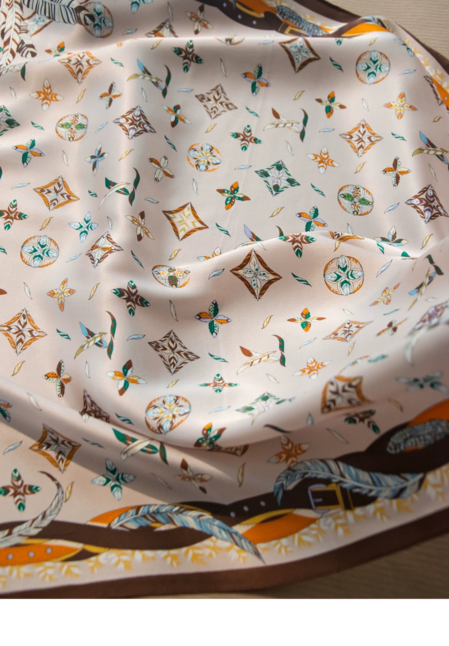 Pure Mulberry Silk Scarf – Lightweight 12 Momme Crepe, 70cm Square
