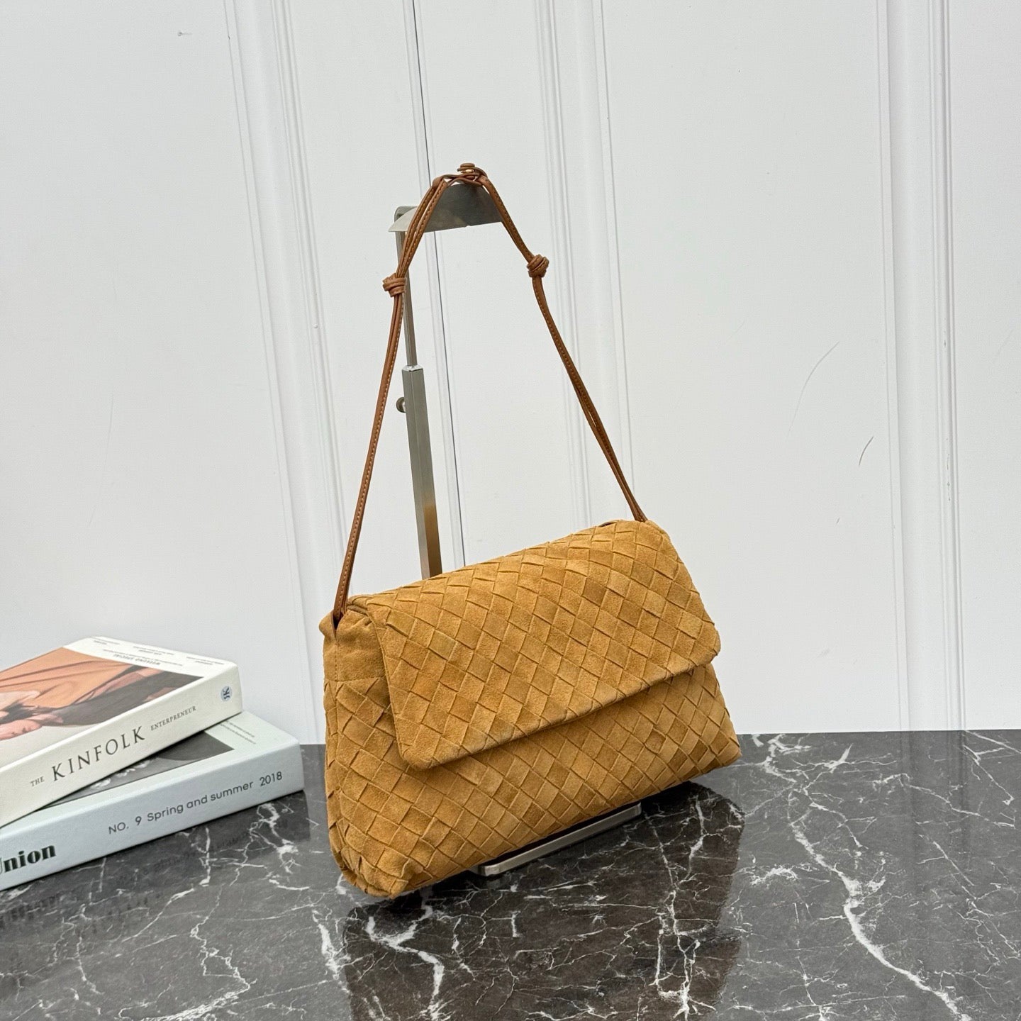 Giorno Pouch #2289 Suede Amber