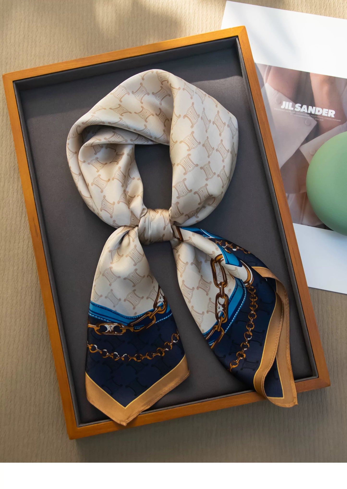 Pure Mulberry Silk Scarf – Lightweight 12 Momme Crepe, 70cm Square