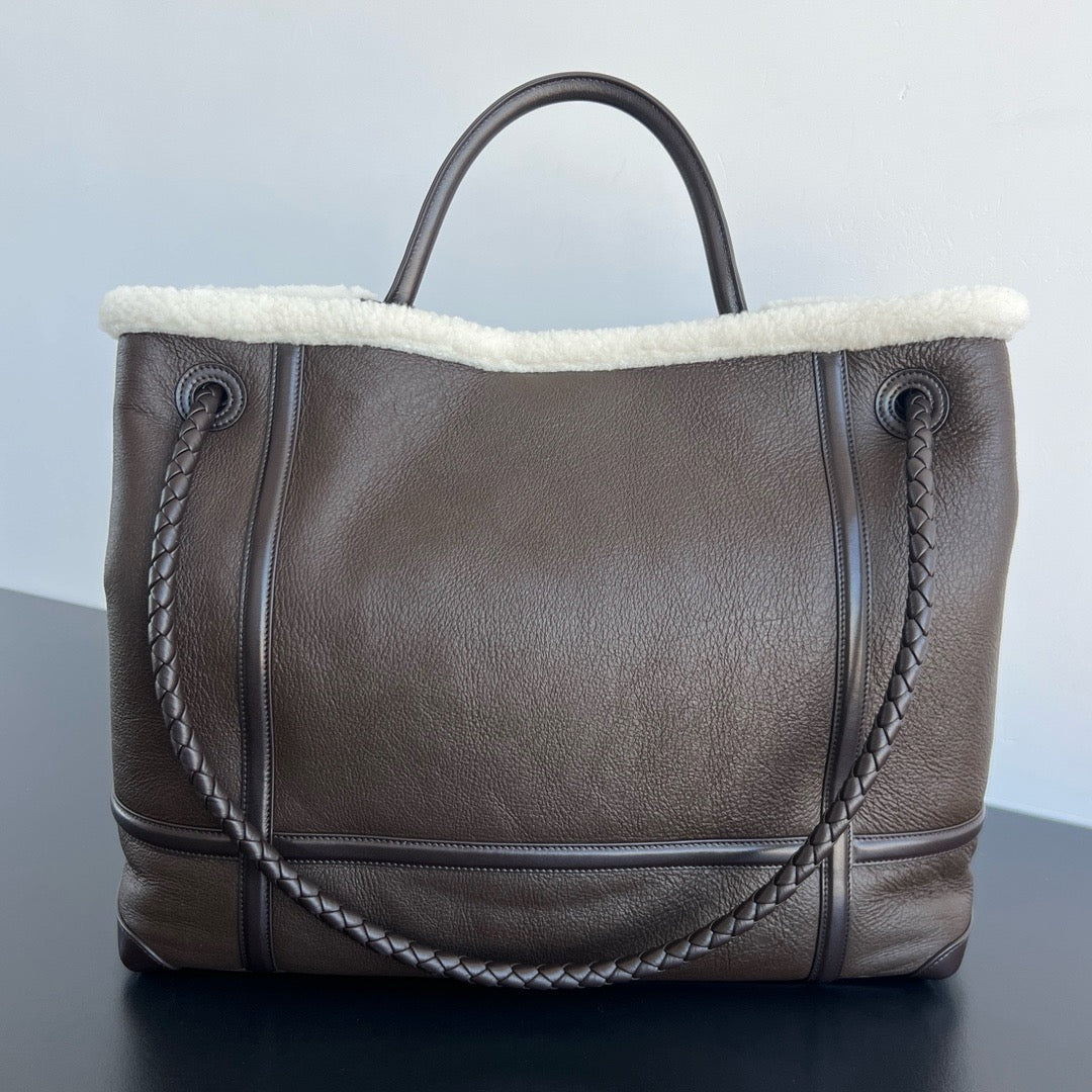 Large Andiamo Bag #9918 Brown Double Face Fur