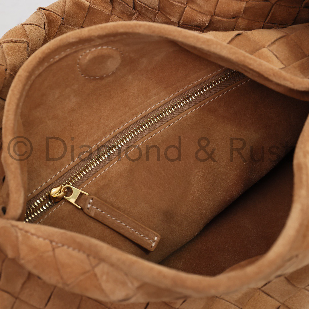 Small Hop Shoulder Bag #2269 Caramel Suede