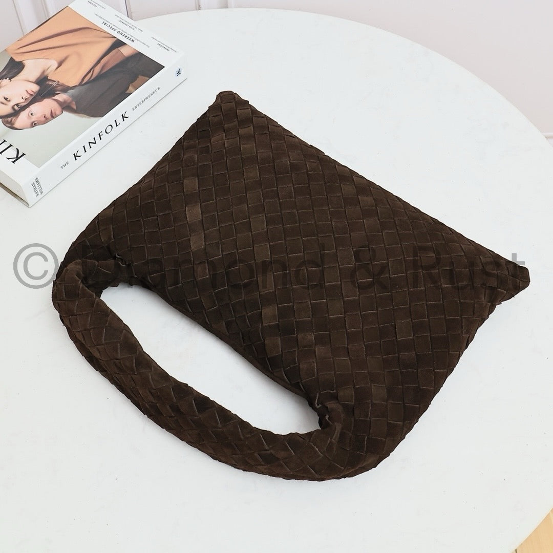 Small Hop Shoulder Bag #2269 Chocolate Suede