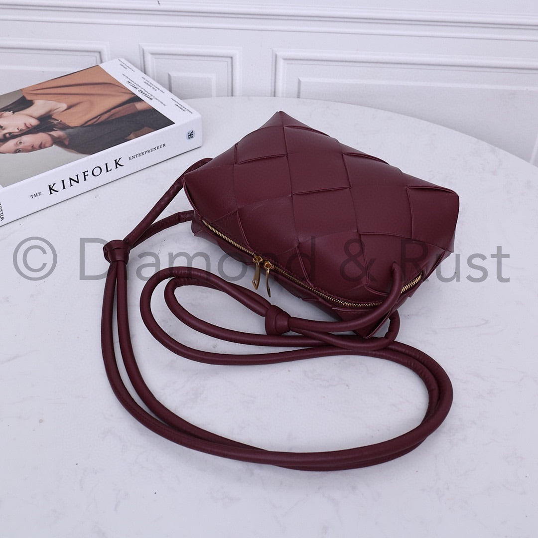 Medium Loop Camera Bag #2240-1 Wine