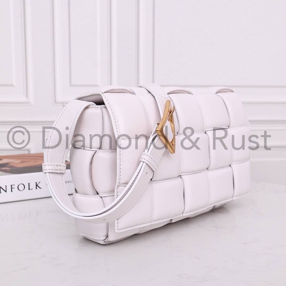 Padded Cassette Bag #6630A White